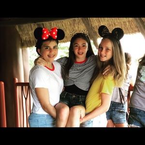 Meet your Posher, Carleigh